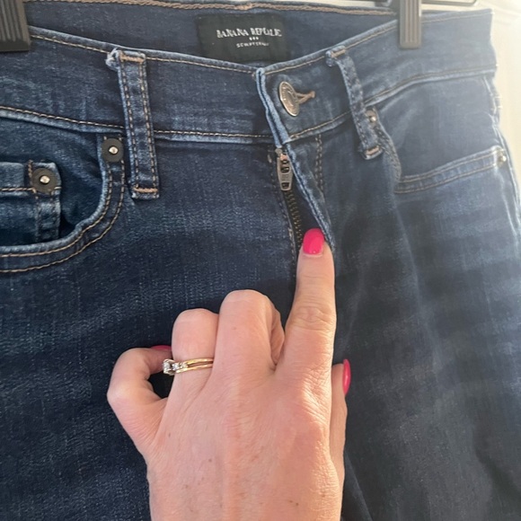 Banana Republic Dark Wash Skinny Jeans Women’s Size 2 - Picture 5 of 12